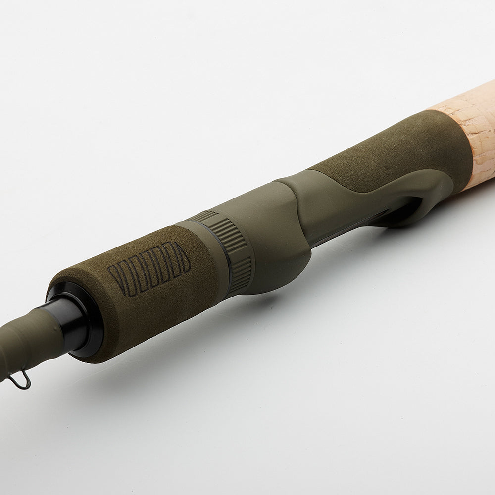 Savage Gear SG4 Shore Game